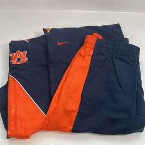 Nike Auburn Kids' Navy and Orange Joggers with zipper at the leg Sz XL